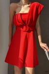 Kırmızı Scuba Kumaş Kemerli Özel Mini Abiye Elbise