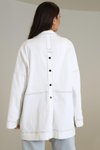 Beyaz Düğmeli Cep Detaylı Anka Ceket