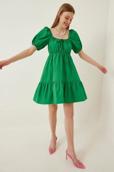 Yeşil Yaka Büzgülü Poplin Mini Klo�ş Elbise