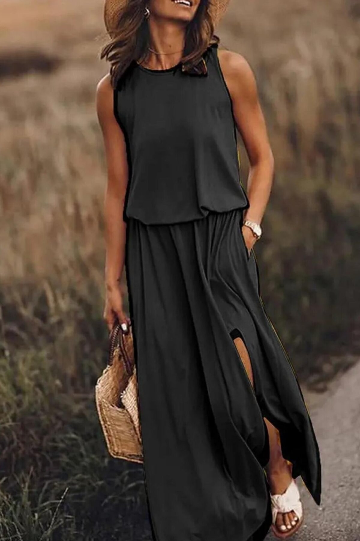 Bellazon Siyah Yırtmaç Detay Likralı Beli Lastikli Viskon Kumaş Uzun Elbise
