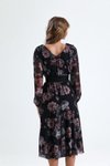 Siyah Zemine Pudra Çiçek Desenli Elbise