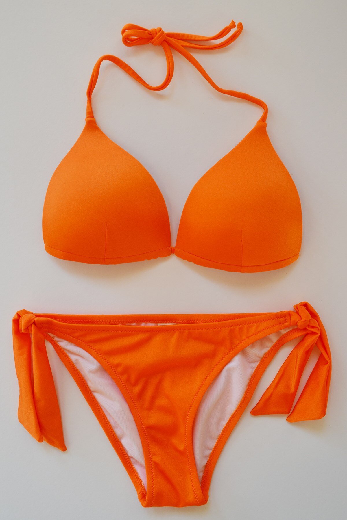 Beria Turuncu Üçgen Yarım Dolgulu Bikini Takım
