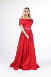 Kırmızı Kayık Yaka Saten Uzun Abiye Elbise