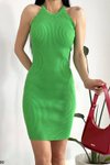 Yeşil Halter Yaka Standart Beden Mini Triko Elbise