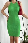 Yeşil Halter Yaka Standart Beden Mini Triko Elbise