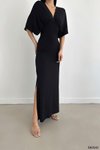 Siyah Yarasa Kol Sandy Kumaş Uzun Yırtmaç Detay Elbise