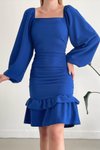 Saks Mavisi Kare Yaka Uzun Kol Büzgü Detay Eteği Katlı Midi Elbise