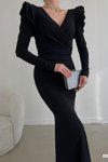 Siyah Omuzları Volan Detay Uzun Kol Kuşaklı İthal Krep Kumaş Abiye Elbise