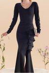Siyah V Yaka Uzun Kol Yırtmaç Detay İthal Krep Kumaş Abiye Elbise