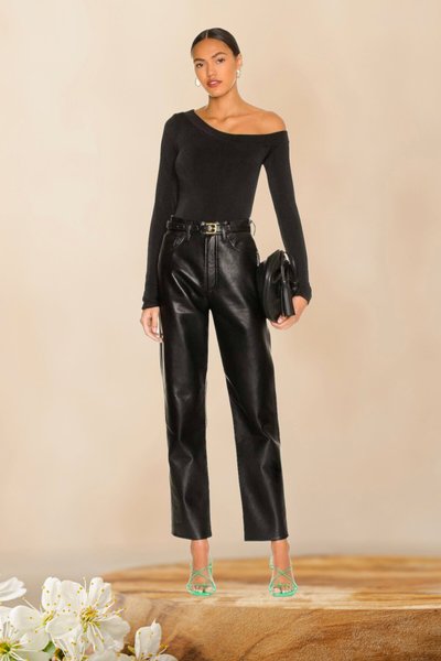 Siyah Tek Omuz İpek Jarse Bodysuit