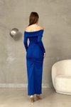 Saks Mavisi Omuz Açık Büzgü Detay Sandy Kumaş Uzun Kol Derin Yırtmaçlı Abiye Elbise