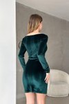 Zümrüt Yeşili Kadife Kumaş Yırtmaç Detaylı Uzun Kollu Mini Elbise