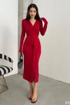 Kırmızı Kruvaze Yaka Uzun Kol Yırtmaç Detay Sandy Kumaş Midi Elbise