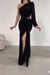 Siyah Tek Kol Sandy Kumaş Bel Dekolte Detay Büzgülü Uzun Abiye Elbise