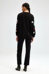 Siyah Uzun Kollu İşlemeli Sweatshirt
