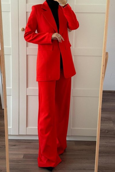 Kırmızı Uzun Bol Paça Takım Elbise