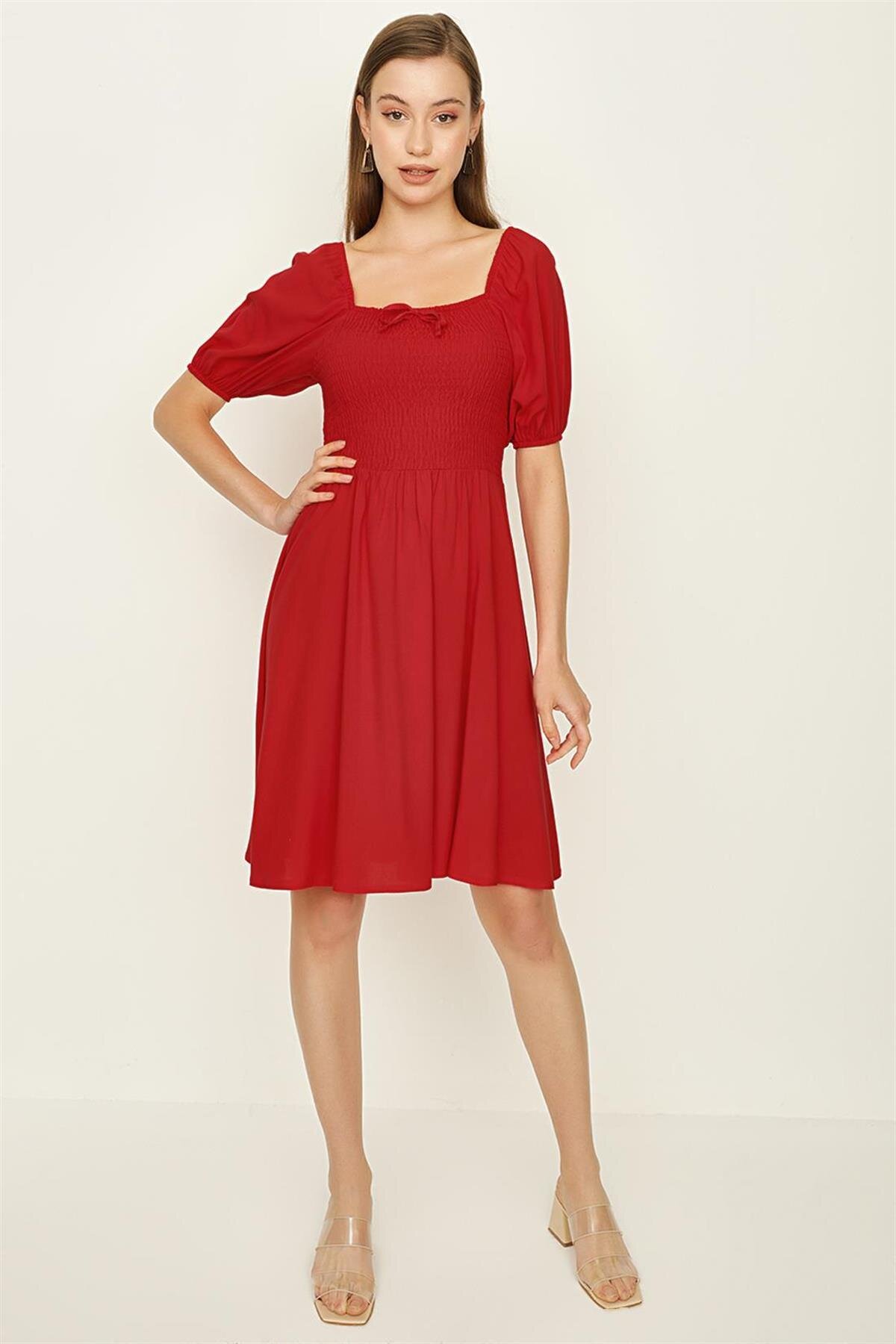 Select Moda Kırmızı Gipeli Balon Kollu Midi Elbise