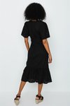 Siyah Balon Kol Eteği Fırfırlı Brode Midi Elbise