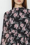 Siyah Dik Yaka Gipe Detaylı Çiçek Desenli Mini Elbise