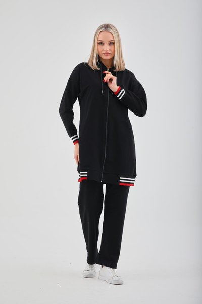 طقم رياضي أسود مزدوج