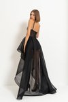 Siyah Askılı Göğüs Kaplı İç Etekli Önü Kısa Arka Uzun File Mini Abiye Elbise