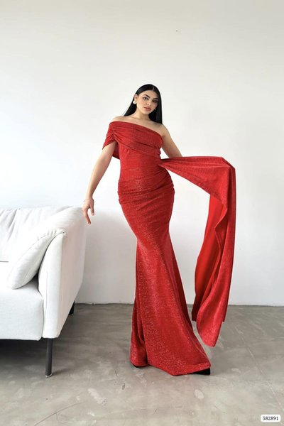 Kırmızı Simli Özel Tasarım Kuyruk Detaylı Uzun Abiye Elbise