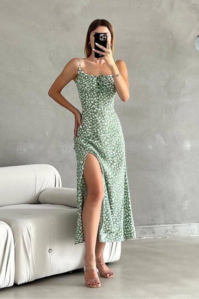 Su Yeşili Askılı Yırtmaçlı Dokuma Viskon Yazlık Çiçek Desenli Uzun Elbise