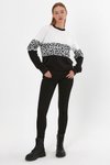 Ekru Leopar Desenli Sweatshirt