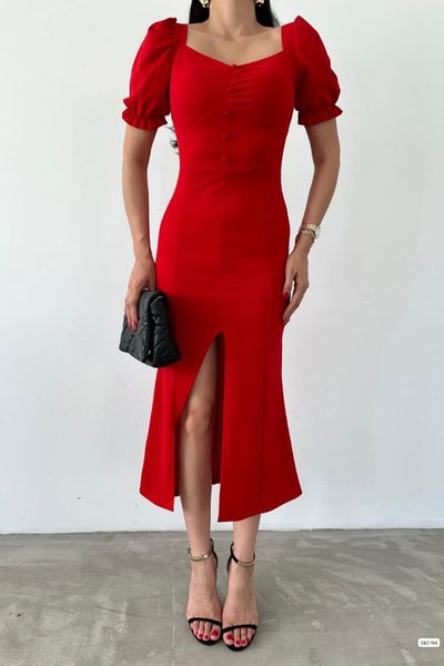 Kırmızı Önden Yırtmaçlı Düğme Detay Kısa Kollu Krep Midi Elbise