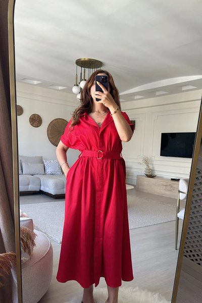 Kırmızı Kemerli Poplin Kumaş Midi Elbise