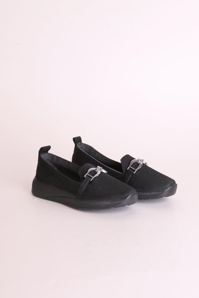 Siyah Tokalı Ayakkabı