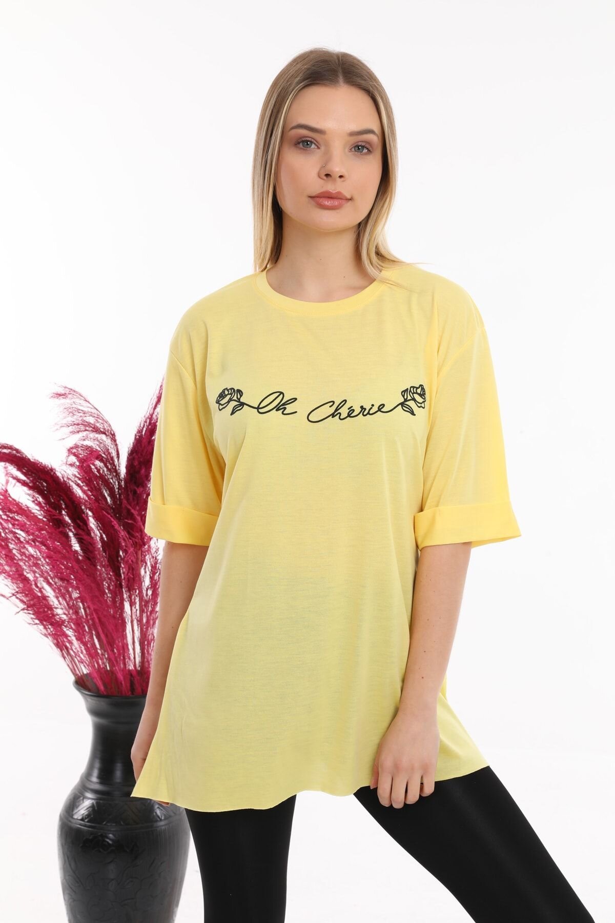 Sarı Yazılı Uzun Ve Yırtmaçlı Duble Kol Önü Baskılı T-shirt Tunik - SFG Life Moda
