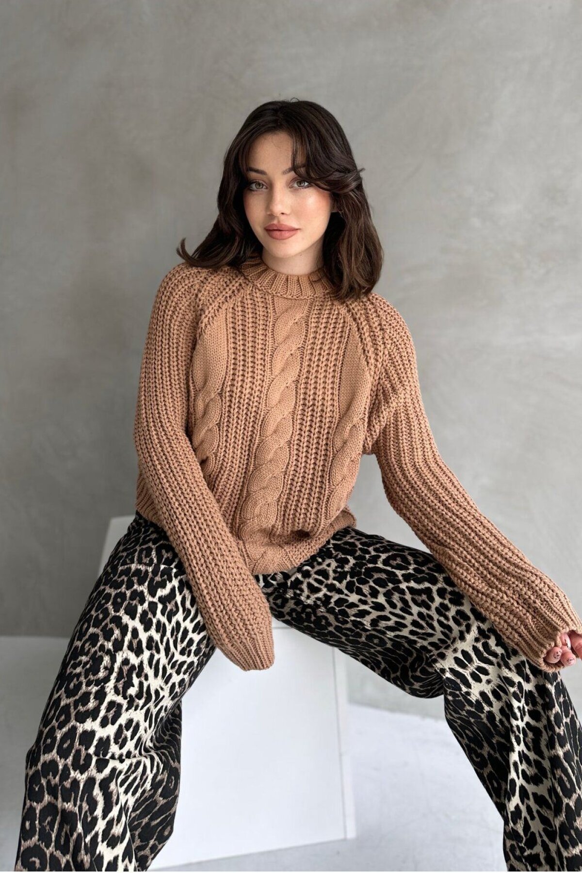 Knitted Pattern Comfort Knit Sweater - RURIS