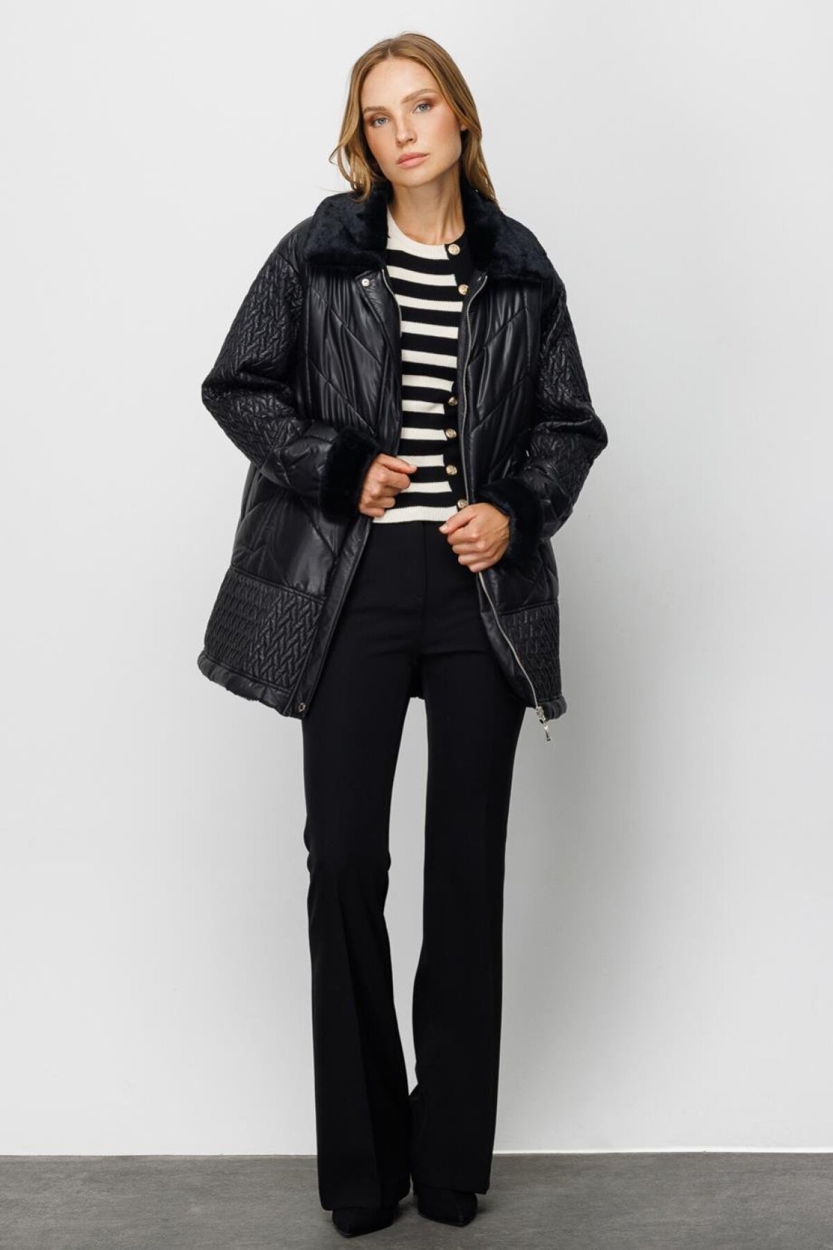 Black Faux Fur Collar Quilted Coat - Ekol