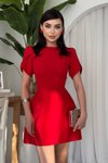 Kırmızı İç Astarlı Gizli Fermuarlı İnci Düğme Detaylı Arkası Fiyonklu Krep Kumaş Mini Elbise