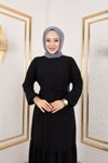 Siyah Belden Kuşaklı Ve Bisiklet Yaka Bürümcük Kumaş Elbise