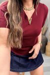 Bordo Gold V Aksesuarlı Kısa Kollu Triko Bluz