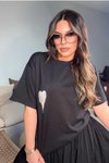 Siyah Sallantılı Taşlı Kalp Detay Tshirt