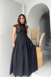 Siyah Yaka Detay Pileli Uzun Kloş Elbise