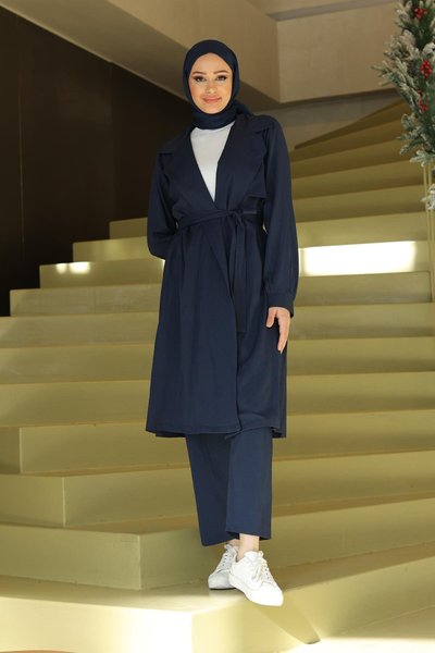 طقم بأجزاء قمرية زرقاء داكنة