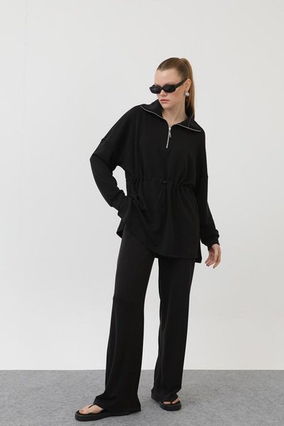 طقم مزدوج بتفاصيل تجميع على الخصر من قماش المودال الأسود