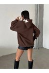 Kahverengi Şapkalı Üç İplik Şardonlu Oversize Kalıp Desenli Sweatshirt