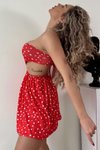 Kırmızı Puantiyeli Straplez Sırt Dekolteli Bağlamalı Mini Elbise
