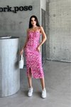 Pembe Askılı Raporlu Kaşkorse Kumaş Desenli Midi Elbise