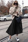 Siyah Pileli Şık Stil Moda Midi Etek