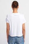 Beyaz Kalp Baskılı Kısa Kollu T-shirt