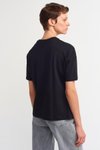 Siyah Bisiklet Yaka Kısa Kollu T-shirt