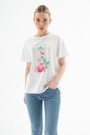 Beyaz Çiçek Baskılı Kısa Kollu T-shirt
