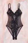 Siyah Puantiyeli Dantelli Body
