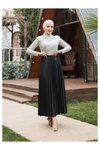 Siyah Pileli Uzun Etek